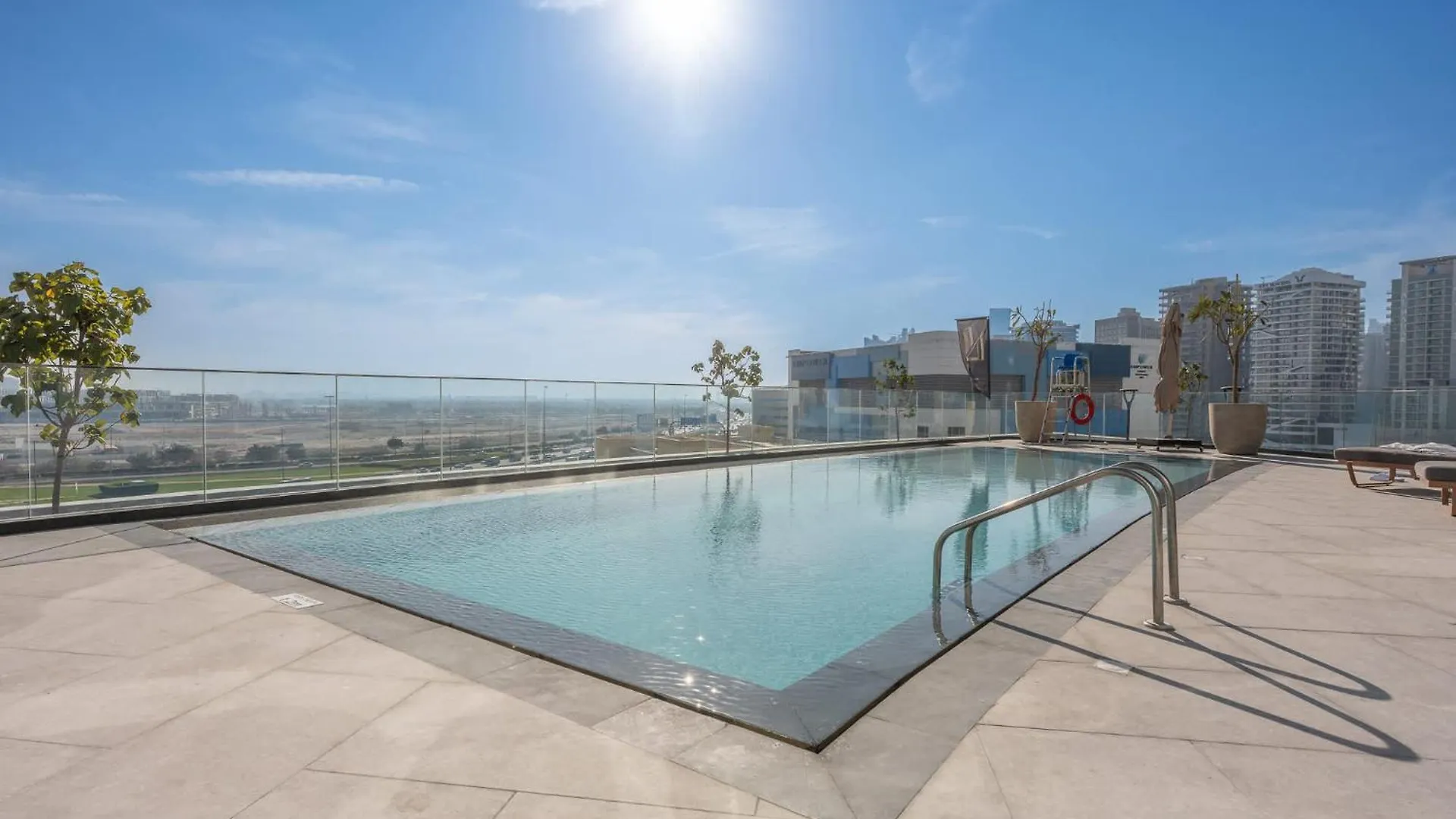 Outstanding Flat In Nobles Tower Perfect For 2 Lejlighed Dubai